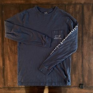 GUC men’s Vineyard Vines tee